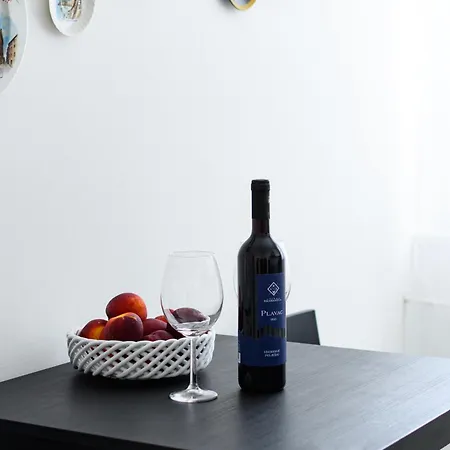 Raffaello Lejlighed *