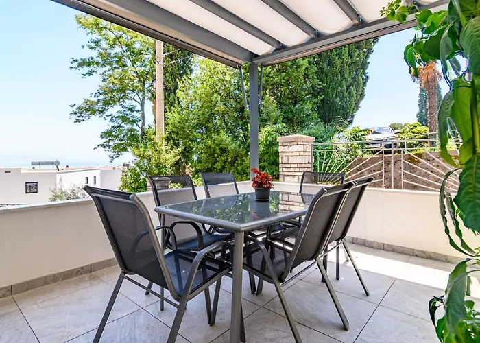 Raffaello 公寓 奥帕提亚